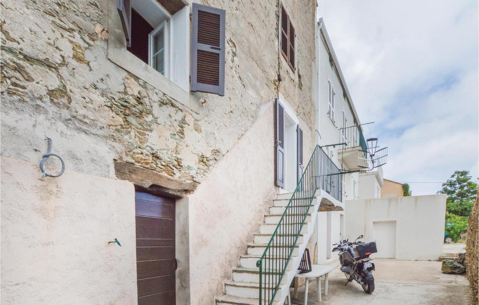 Lovely Apartment In Pietranera With Wifi Экстерьер фото